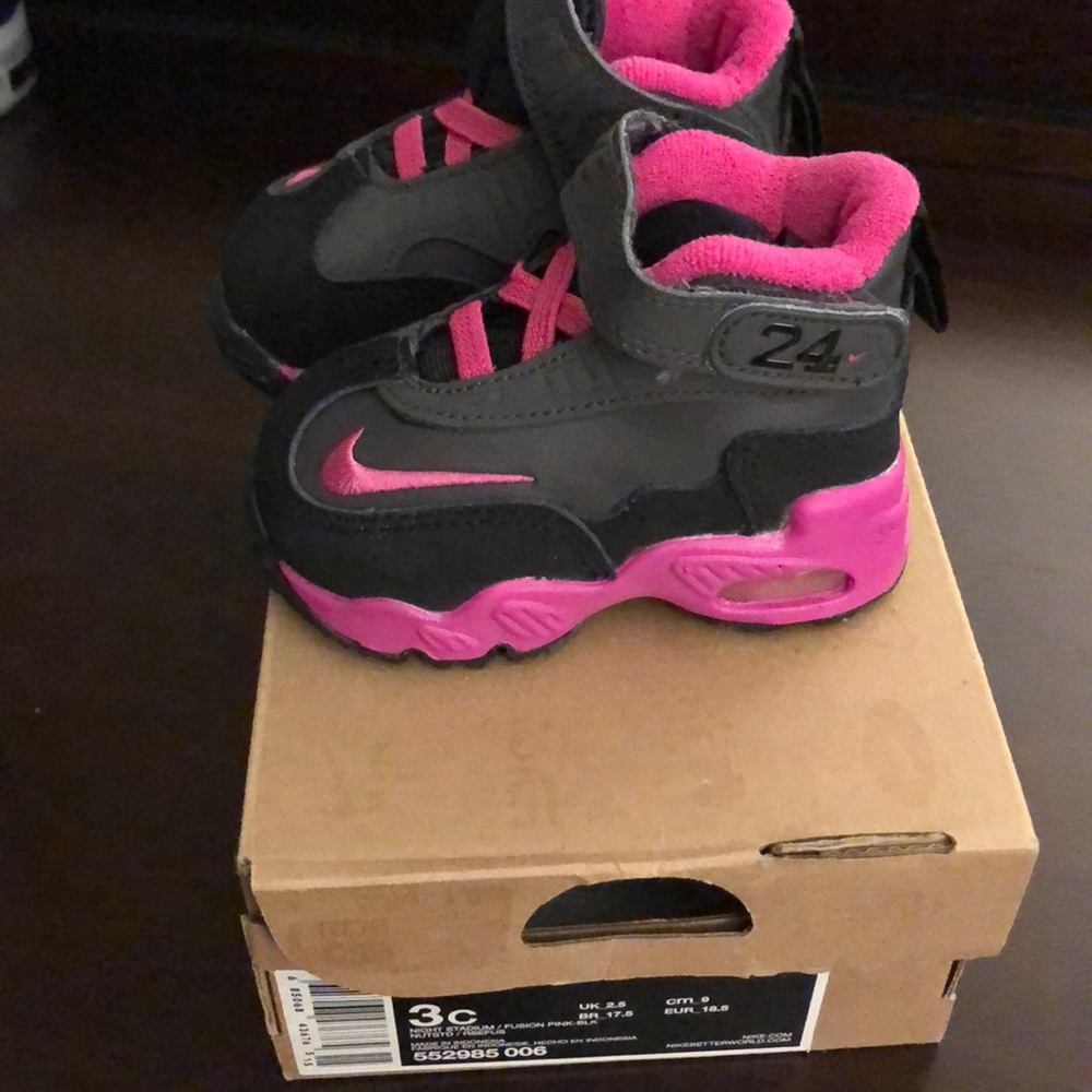 Nike Kids Sneakers 3c